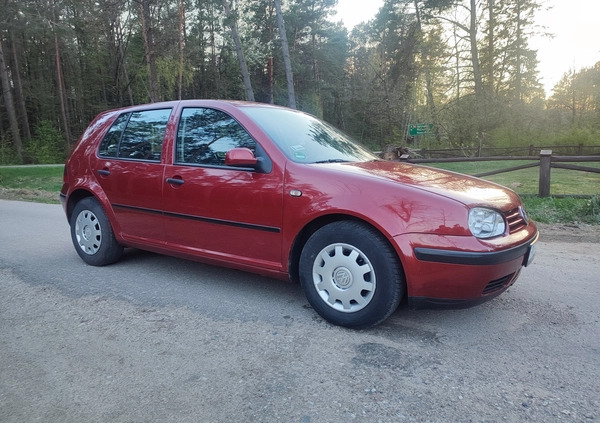 Volkswagen Golf cena 6100 przebieg: 187000, rok produkcji 1998 z Żukowo małe 466